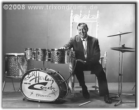 Trixon vintage drums - updates The Jersey Devil, Bill Haley, Famous Photos, Rock N Roll Style, Music Items, Vintage Star, Music Album Cover, Percussion Instruments, Album Cover Art