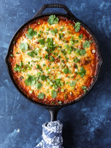 Creative Dinners, Chicken Tamale Pie, Chicken Tamale, Tamale Pie Recipe, Chicken Enchilada Dip, Chicken Tamales, Bean Snacks, Making Chicken, Vegetarian Enchiladas