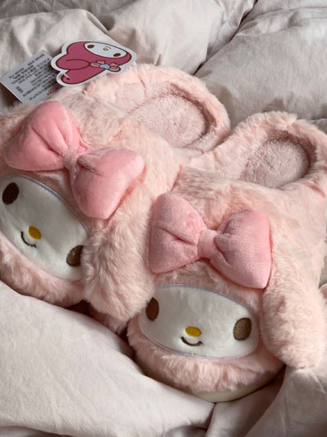 My Melody Slippers, Sanrio Clothes, Sanrio Fashion, Sanrio Aesthetic, Kawaii Hoodies, Sanrio Pink, Pink Doll, Pink Fur, Soft Sock