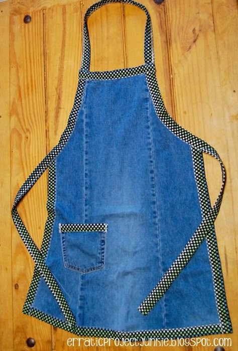 Återvinna Jeans, Artisanats Denim, Jean Apron, Diy Apron, Denim Crafts Diy, Apron Sewing Pattern, Blue Jeans Crafts, Denim Apron, Denim Projects