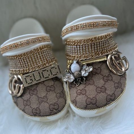 Croc Inspiration, Blinged Crocs, Croc Designs, Crocs Custom, Bedazzled Crocs, Designer Crocs, Custom Baby Shoes, Crocs With Charms, Bedazzled Shoes Diy