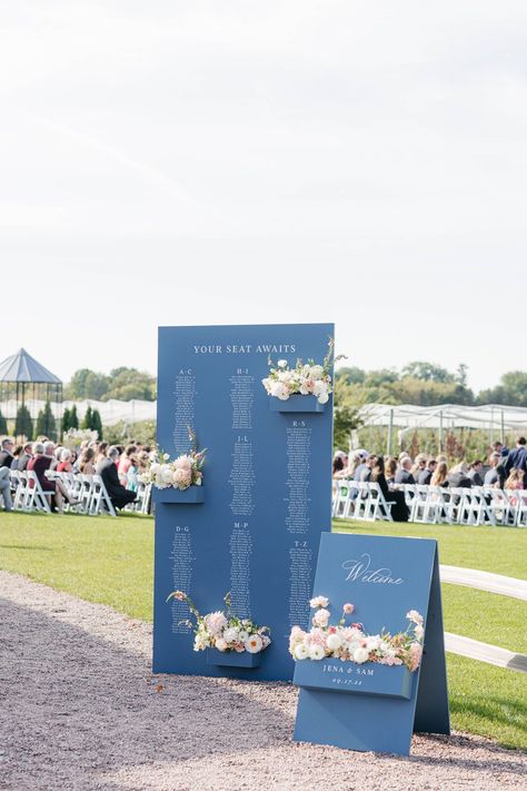 Blue Wedding Signage, Blue Wedding Seating Chart, Box Seating, Spring Wedding Ceremony, Wedding Seating Chart Display, Wedding Farmhouse, Minneapolis Wedding, Garden Party Wedding, Salou