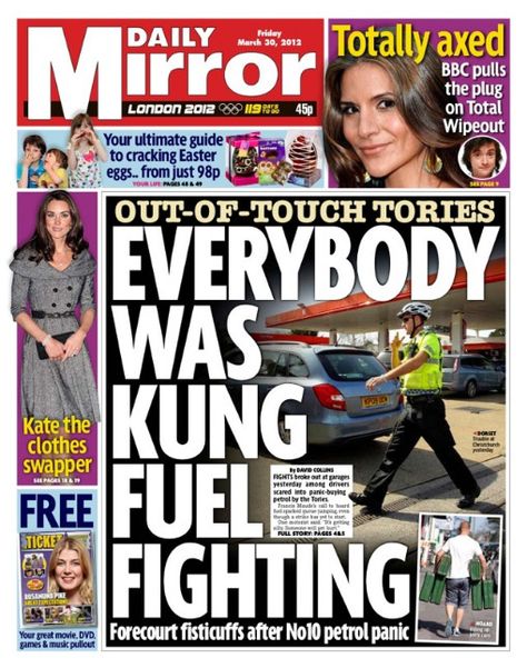 Great Daily Mirror front page headline! Publishing Design, Tabloid Newspapers, Newspaper Headlines, Newspaper Design, Payday Loans, Light Of Life, Loans, Yearbook, Bones Funny