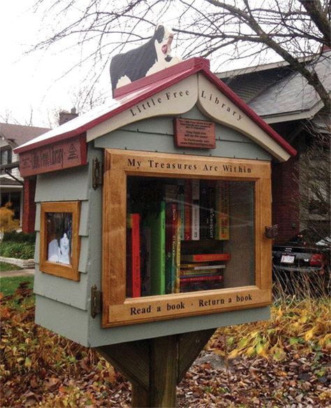 Little Free Library-I want one of my own! Little Free Library Plans, Little Free Pantry, Tiny Library, Street Library, Library Plan, Library Inspiration, Lending Library, Mini Library, Book Exchange