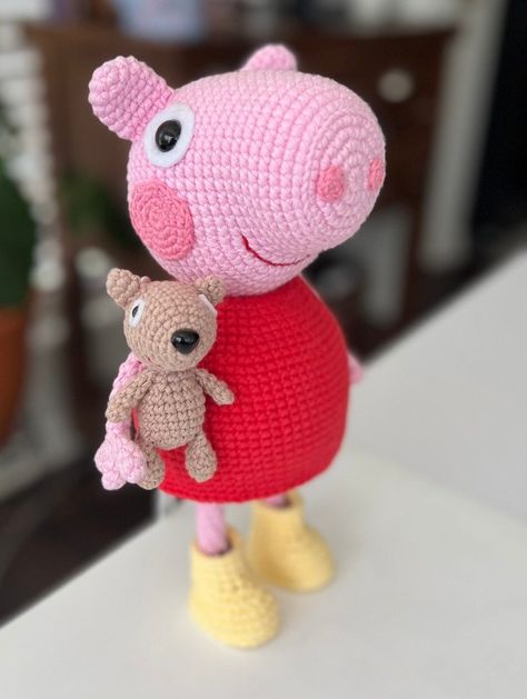 Perky Peppa Pig Amigurumi, You Can Crochet One Too! - KnitHacker Peppa Pig Crochet Pattern, Amigurumi Peppa Pig Pattern, Crochet Peppa Pig Pattern Free, Peppa Pig Crochet Pattern Free, Peppa Pig Crochet, Peppa Pig Teddy, Teddy Bear Crochet Pattern, Amigurumi Teddy Bear, Teddy Bear Crochet