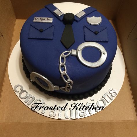 Police academy graduate cake Policeman Cake, Police Birthday Cakes, Police Cakes, Cakes Fondant, Cars Birthday Cake, Police Birthday, Pinterest Cake, Birthday Cake Recipe, Cakes For Men