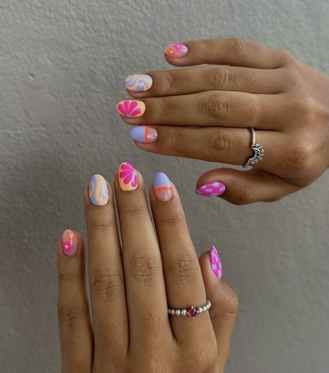 California Vacation Nails, Vacation Nails Aesthetic, Tropical Vacation Nails Short, Caribbean Nail Ideas, Beach Nail Ideas Summer, Nails For Mexico Vacation, Mexico Vacation Nails, Nails For Hawaii, Nails For Mexico