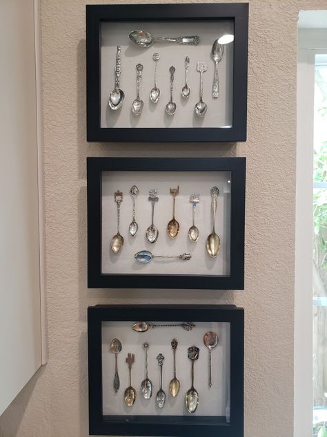 Collectible Spoon Display Ideas, Spoon Display Ideas Diy, Spoon Collection Display Ideas, Decorative Spoon Display, Spoon Display Ideas, Framed Silverware, Souvenir Spoon Display Ideas, Silverware Display, Repurpose Souvenir Spoons