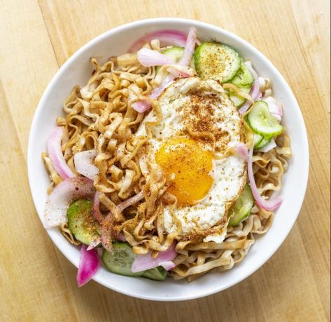 Momofuku Chili Crunch, Momofuku Recipes, Short Rib Stew, Best Ramen Noodles, Chili Crunch, Sushi Salad, Rolled Roast, Best Ramen, David Chang