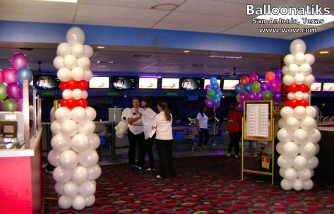 Bowling Pin Balloon Column, Senior Night Bowling, Bowling Balloons, Bowling Birthday Party Favors, Bowling Party Decorations, Balloon Pillars, Balloon Business, Bowling Birthday Party, End Of Year Party