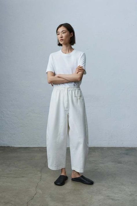 Semi Formal Mujer, Resort 23, Half Zip Sweaters, Off White Color, Pocket Pants, Cotton Pants, Straight Pants, Trousers Women, Effortless Style