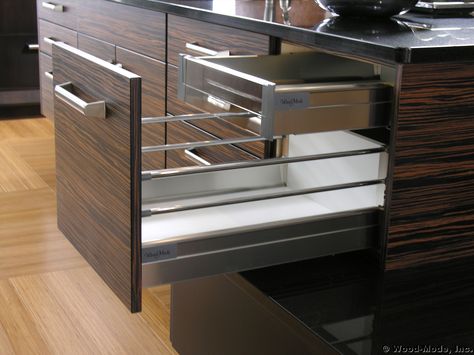 tandem storage drawers in kitchen Kitchen Tandem Drawers, Tandem Kitchen, Modern Kitchen Drawer Organizers, Tandem Drawers, Drawers In Kitchen, Kitchen Ceiling Design, Kitchen Drawer Organizers, Kitchen Ceiling, Kitchen Drawer