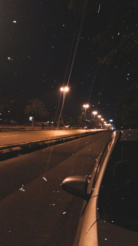 Night Road Pics, Aesthetic Road Pics, Car Travel Snap, Night Road Snap, Night Vibes Aesthetic, Spotify Wallpapers, Filter Wallpaper, Snap Aesthetic, Night Road