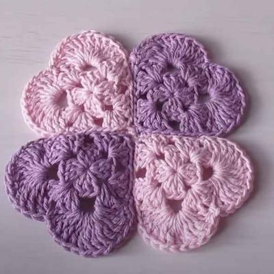 Urbaki Crochet - Easy and Quick! Crochet Heart Coaster Urbaki Crochet, Crochet Heart, Easy Crochet, Coasters, Sewing, Crochet