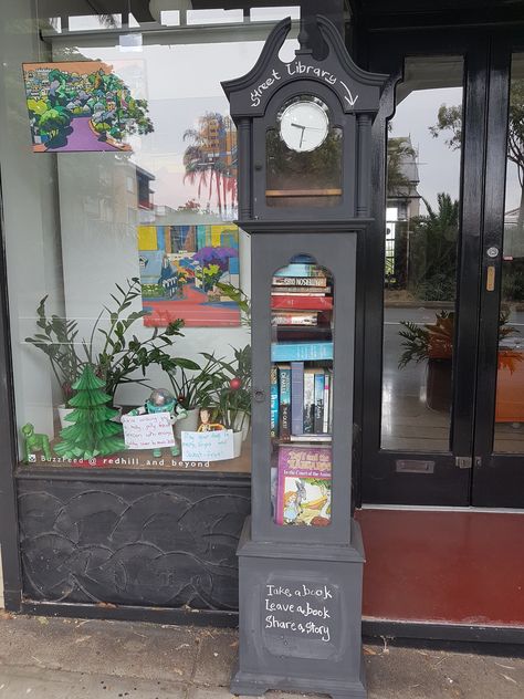 Grandfather clock turned into a street library. Spotted in Ashgrove Qld Grandfather Clock Bookcase, Grandfather Clock Modern, Modern Grandfather Clock, Grandfather's Clock, Grandmother Clock, Goth Grandfather Clock, Street Library, Castles Interior, Free Library