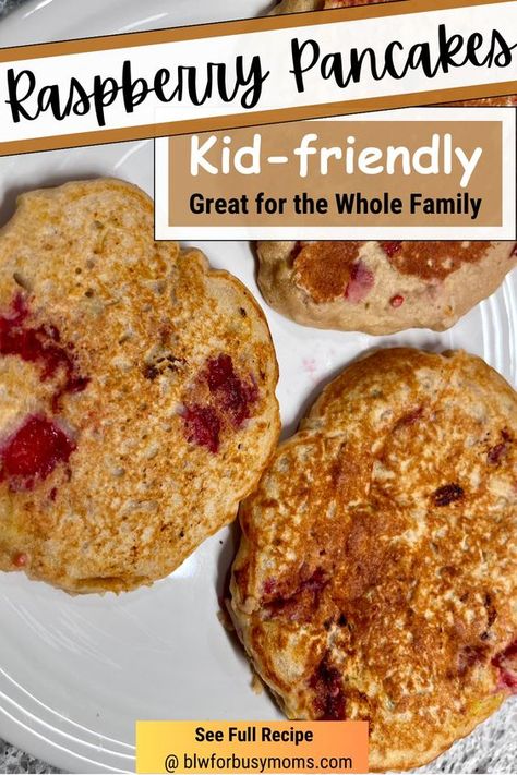 These raspberry pancakes are an easy raspberry recipe to make for breakfast. Kids and adults love them! Baby Food Pancakes Easy, Pancake For Baby, Blw Pancakes, Pancake Recipe For Kids, Pancakes For Baby, Toddler Breakfast Recipes, Raspberry Recipe, Raspberry Breakfast, Breakfast Kids