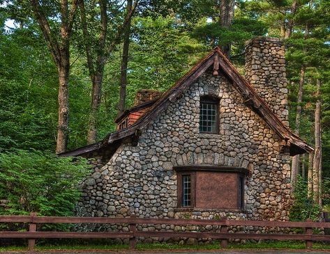 Castle in the Clouds-stone cottage | Robyn Gallant | Flickr Storybook Homes, Stone Cottages, Fairytale Cottage, Quaint Cottage, Storybook Cottage, Cottage Cabin, Cottage In The Woods, Dream Cottage, Stone Cottage