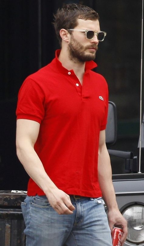 Jamie Dornan Clear Sunglasses Clear Sunglasses Frames, Jaime Dornan, Polo Shirt Outfits, Clear Frames, Christian Grey, Cool Sunglasses, T Shirt And Jeans, Red Tshirt, Jamie Dornan