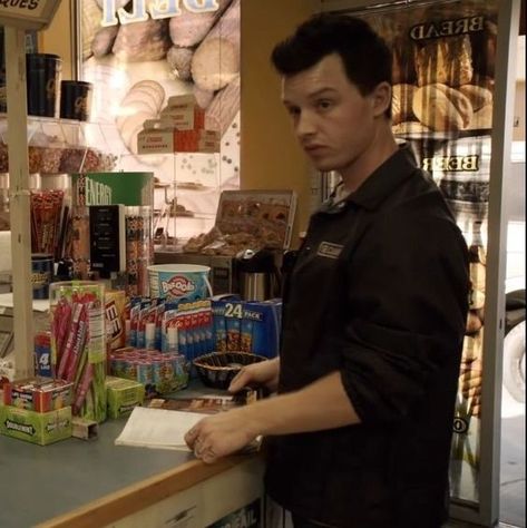 Shameless Memes, Mickey Milkovich, Shameless Scenes, Shameless Mickey And Ian, Shameless Characters, Shameless Tv Show, Noel Fisher, Ian And Mickey, Mickey And Ian