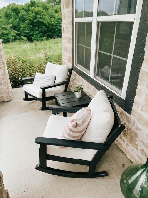 Front Porch Patio Ideas, Porch Patio Ideas, Front Porch Seating Ideas, Modern Front Porch Decor, Front Porch Landscaping, Front Porch Chairs, Front Porch Rocking Chairs, Porch Seating, Front Porch Seating