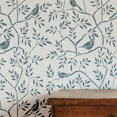 Chinoiserie Stencil, Wall Stencil Designs, Large Wall Stencil, Chinoiserie Pattern, Bird Stencil, Wallpaper Stencil, Stencil Painting On Walls, Accent Wall Paint, Tile Stencil