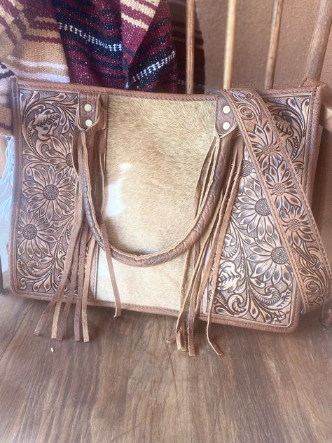 Western Tote Bags, Concealed Carry Purse, Tooled Leather Purse, Western Purses, Cowhide Bag, Hand Tooled Leather, Tooled Leather, Leather Fringe, Leather Work