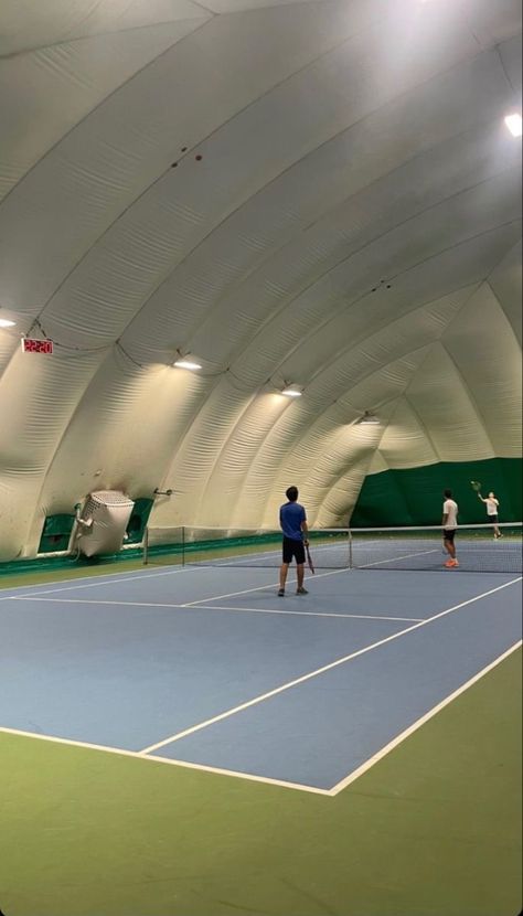 Tenis Fake Story, Tennis Club Aesthetic, Badminton Club, Tennis Aesthetic, Club Aesthetic, Tennis Life, Clubbing Aesthetic, Sports Aesthetic, Tennis Club