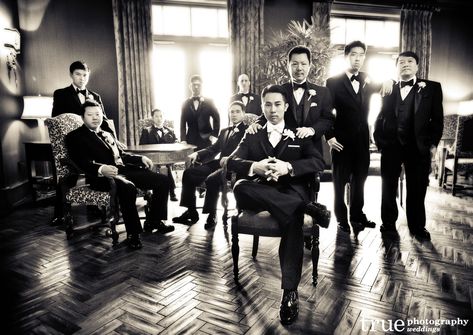 Classic-Black-and-White-Groomsmen-Photo-by-True-Photography-Weddings Cowork Space, Groomsmen Wedding Photos, Pose Pengantin, Groomsmen Photography, Wedding Group Photos, Groomsmen Poses, Groomsmen Photos, San Diego Wedding Photography, Group Picture