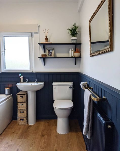 Steph and Natty on Instagram: “We finally finished the bathroom and it sure is pretty 😍 It's been a slow process but it was worth the wait (and the graft 😅) ✨ Thank you…” Navy Bathroom Panelling, Dark Blue Panelling Bathroom, Downstairs Toilet Ideas Navy, Blue Bathroom Panelling, Navy Brass Bathroom, Navy Panelling Bathroom, Blue Panelling Bathroom, Blue Wainscoting Bathroom, Wood Panelling Bathroom