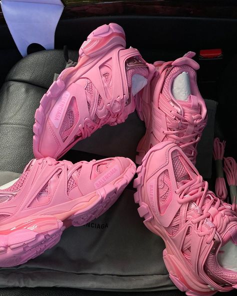 Pink Balenciaga Shoes, Balenciaga Track Trainers, Balenciaga Track Sneaker, Pink Balenciaga, Track Shoes, Balenciaga Track, Chanel Purse, Balenciaga Shoes, Bow Sneakers