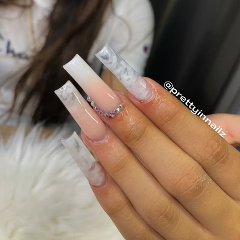 Tapered Square Marble Nails, Xl Ombre Acrylic Nails, Pink And White Ombre Nails Tapered Square, Black Marble Ombre Nails, White Marble Ombre Nails, Xl Square Nails Designs, Ombre And Marble Nails, Xl Tapered Square Nails, Taper Square Nails