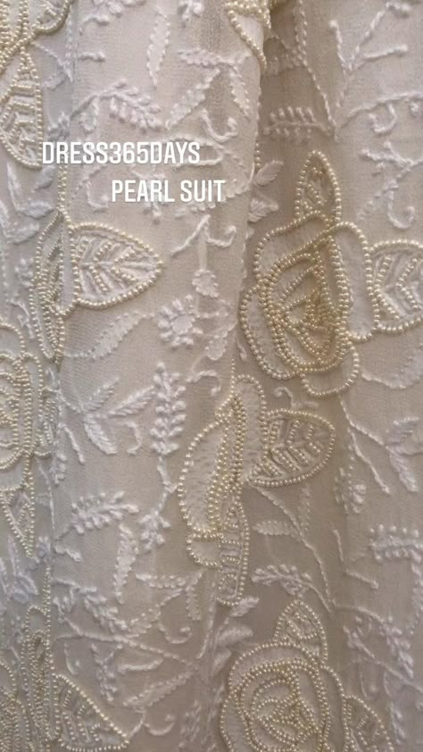 Pearl Embroidery Designs Indian, Pearl Work Embroidery Suits, Lucknavi Suits Design, Cutdana Work Embroidery, Pearl Embroidery Designs, Pearl Work Embroidery, Embroidery Patterns Flowers, Pearl Suit, Suit Video