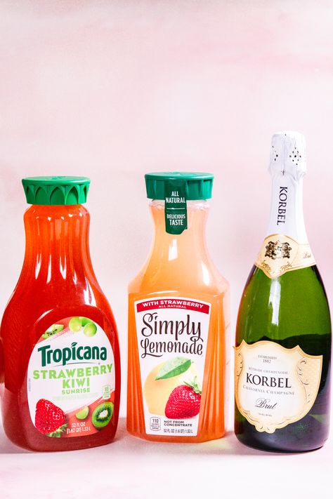 Pink Mimosa Recipe - Sweetphi Strawberry Lemonade Mimosa, Mimosa Recipe Non Alcoholic, How To Make A Mimosa, Mock Mimosa Recipe, Pink Mimosa Recipe, Flavored Mimosas, Pink Mimosas, Mimosa Flavors, Best Champagne For Mimosas