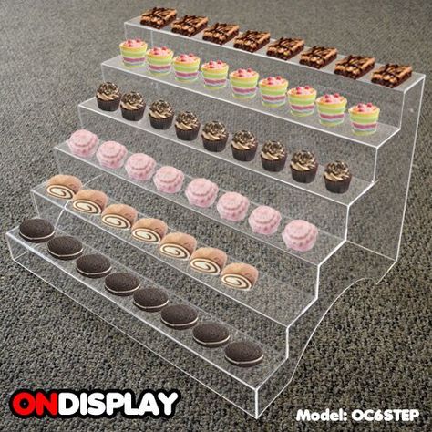 Clear Cupcake Stand, Dinner Party Centerpieces, Tiered Display Shelves, Cookie Display, Cupcake Carrier, Tiered Shelf, Serving Ware, Cupcake Shops, Cupcake Holder