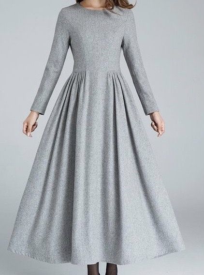 Basic Dress Hijab, Grey Wool Dress, Pleated Dress Long, Girls Fashion Tops, Warm Dress, Grey Long Dress, Indian Kurti Designs, Dresses Winter, Dress Modern