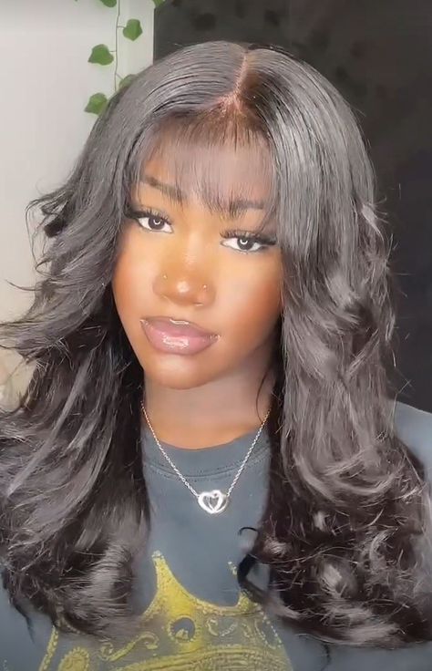 Curly Lace Front Wigs With Bangs, Jet Black Wig With Bangs, Short Wig With Bangs Black Women, Short Wigs With Bangs, Short Sew In With Bangs, Closure Sew In Bangs, Black Hair Sew In Styles, Curly Wig With Bangs Black Women, Wavy Hair With Bangs Black Women