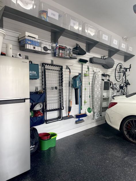 Storage Room Organization Ideas, Garage Slat Wall, Slatwall Garage, Garage Storage Room, Garage Storage Bins, Garage Wall Shelving, Slat Wall Panel, Garage Solutions, Garage Wall Storage