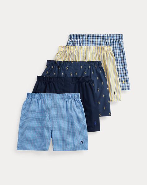 Made with lightweight woven cotton, our Classic Fit boxers are finished with Ralph Lauren’s signature embroidered Pony. Ralph Lauren Boxers, S Signature, Woven Cotton, Cotton Weaving, Ralph Lauren, Mens Outfits, Clothes