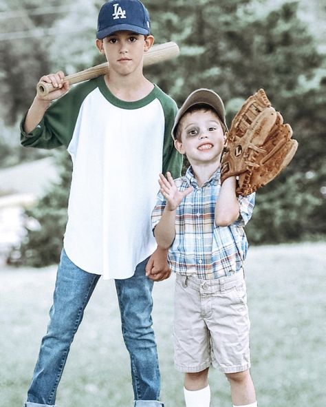 The Sandlot Family Costumes, Sandlot Costume Ideas, Ham Porter Sandlot Costume, Sandlot Halloween Costumes Family, Family Sandlot Halloween Costumes, Sandlot Family Costume, Sandlot Family Halloween Costumes, The Sandlot Halloween Costumes, The Sandlot Costumes