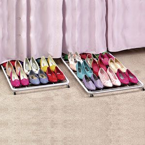 Add rollers to the bottom of a wire or plastic rack for under bed  storage. especially shoe storage. Easy access! Shoe Closet Diy, Shoe Tray, Under Bed Shoe Storage, Shoe Storage Small Space, Shoe Storage Ideas, Closet Diy, Diy Shoe Storage, Diy Shoe Rack, Shoe Storage Solutions