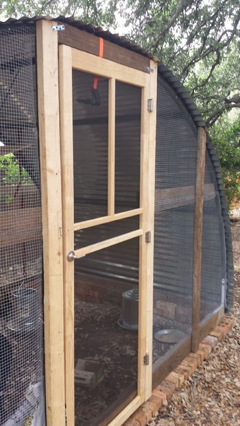 What should I do with that old trampoline? - BackYard Chickens Community | I wonder if I could do this for a rabbit colony? Trampoline Backyard, Rabbit Colony, Recycled Trampoline, Greenhouse Shade Cloth, Chicken Coups, Old Trampoline, How To Raise Chickens, Chicken Pen, Backyard Trampoline