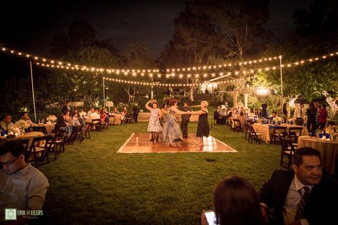 Garden wedding with string lights Wedding In Garage, Garden Small Wedding, Night Time Garden Wedding, Backyard 60th Birthday Party Ideas, Outdoor Southern Wedding, Bulb Lights Wedding, Field Reception, Field Wedding Reception, Garden Wedding Reception Outdoor