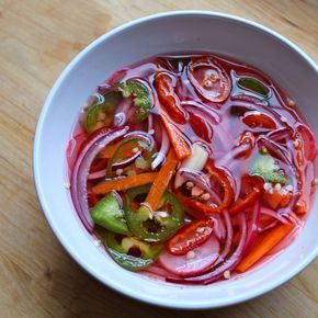 Quick pickled vegetables. Tried this tonight with Japanese yellow carrots.  So good! Quick Pickled Vegetables, Pickled Vegetables Recipe, Japanese Diet, Vegetarian Sausages, Quick Pickled, Pickled Carrots, Pickled Veggies, Pickled Vegetables, Pickled Red Onions