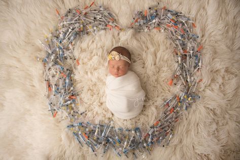 Ivf Newborn Pictures, Ivf Needles Picture, Ivf Photo Ideas, Ivf Baby Pictures, Ivf Newborn Photography, Ivf Photoshoot, Newborn Ideas, Ivf Baby, Newborn Photography Boy