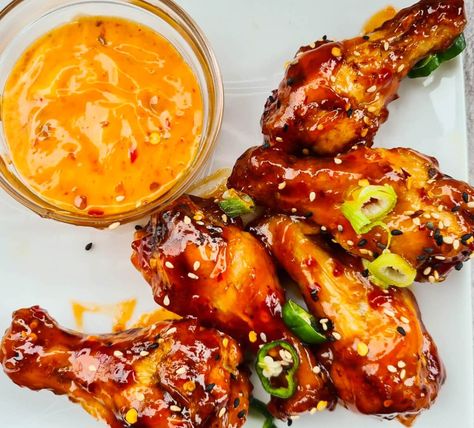 Sweet Chilli Wings – Air Fryer Recipe Wings Air Fryer Recipe, Chilli Wings, Wings Air Fryer, Honey Garlic Wings, Blueberry Loaf Cakes, Garlic Wings, Fish Pasta, Sticky Sauce, Crispy Wings