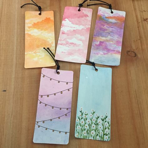 Oil Pastel Bookmarks, Pastel Bookmarks, Painted Bookmarks, Homemade Bookmarks, Crockery Cabinet, Oil Pastel Drawings Easy, Muslimah Photography, Handmade Bookmarks Diy, Lettering Guide