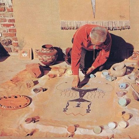 Native American Indian Sand Painting Native American Language, Navajo Culture, Navajo Art, Navajo Nation, Native Pride, Sand Painting, Native American Peoples, Southwest Art, American Indian Art