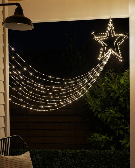 Outdoor LED Lit Stars | Balsam Hill Pergola Christmas Lights, Outdoor Star Decoration, Sidewalk Christmas Decorations, Christmas Garage Decorations, Modern Christmas Outdoor Decor, Modern Christmas Porch Decor, Christmas Light Displays Outdoor, Xmas Lights Outdoor Ideas, Modern Outdoor Christmas Decor