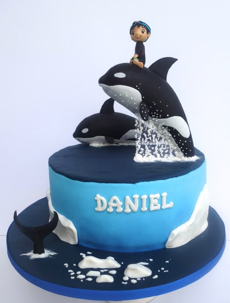 Orca Whale Birthday Cake, Orca Birthday Cake, Orca Whale Birthday Party Ideas, Whale Cake Ideas, Orca Cake, Whale Birthday Cake, Cake Shark, Ocean Birthday Cakes, Whale Cake