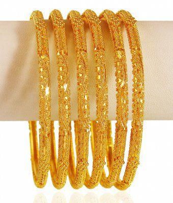 Gold Jewelry Selling Post:7508843571 #RealGoldJewellery Gold Bangles Set Of 4 Indian, 22k Gold Bangles, Gold Bangles For Women, Gold Bangle Set, Gold Jewellry, 22k Gold Jewelry, The Bangles, Real Gold Jewelry, Bracelets Design